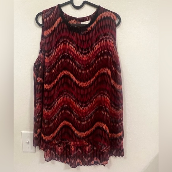 Bundle💕Cache Top & Express Super High Waisted Faux Leather Leggings - Picture 4 of 17